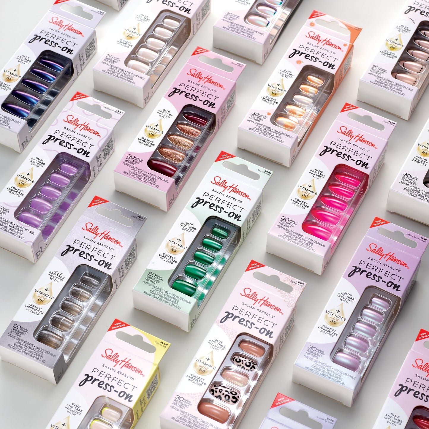 Sally Hansen Salon Effects Perfect Press-On Nails | Coffin Shape | Easy to Apply, Non-Damaging | 30 Nails, Nail Glue, Adhesive Tabs, File | French Twist